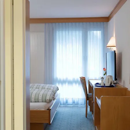 Ξενοδοχείο Hotel Residence Γκρίντελβαλντ