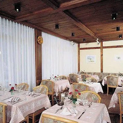 里斯登公寓酒店